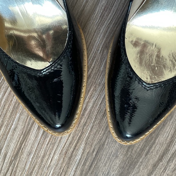 MICHAEL KORS Julian Black Patent Leather Wooden Heels | 7 - Picture 6 of 9